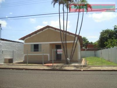 Casa para Locação, em Birigui, bairro Vila Bandeirantes, 2 dormitórios, 1 banheiro, 2 vagas